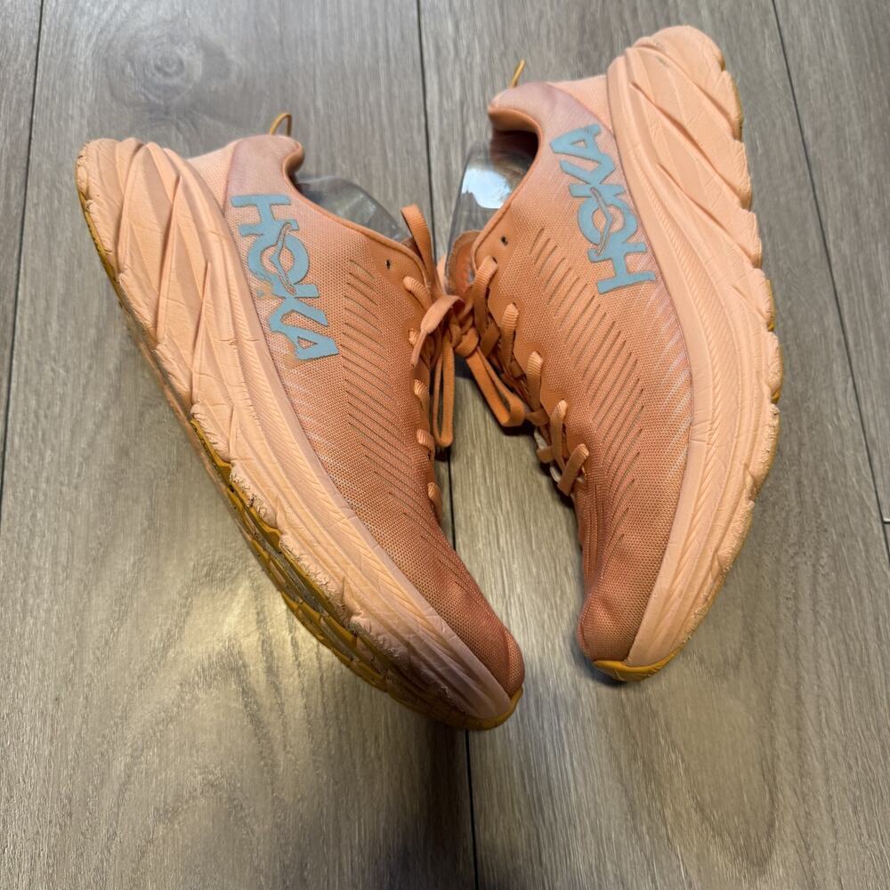 HOKA One One Rincon 3 Women’s sz 8 Coral Peach Running Shoes Lightweight Cushion - Picture 6 of 16